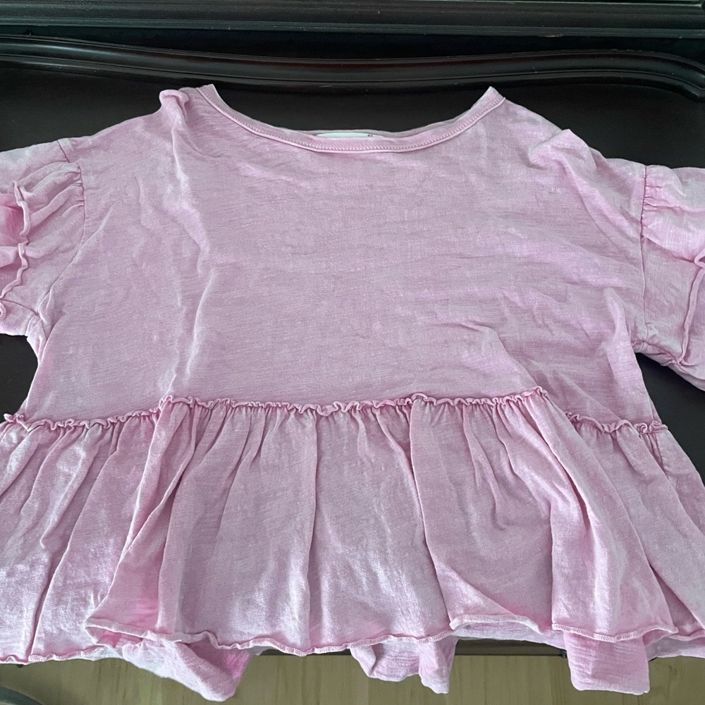 🔴ALTAR'D STATE RUFFLE TOP🔴